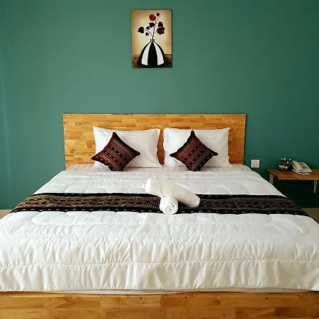 Lucky Hostel-2